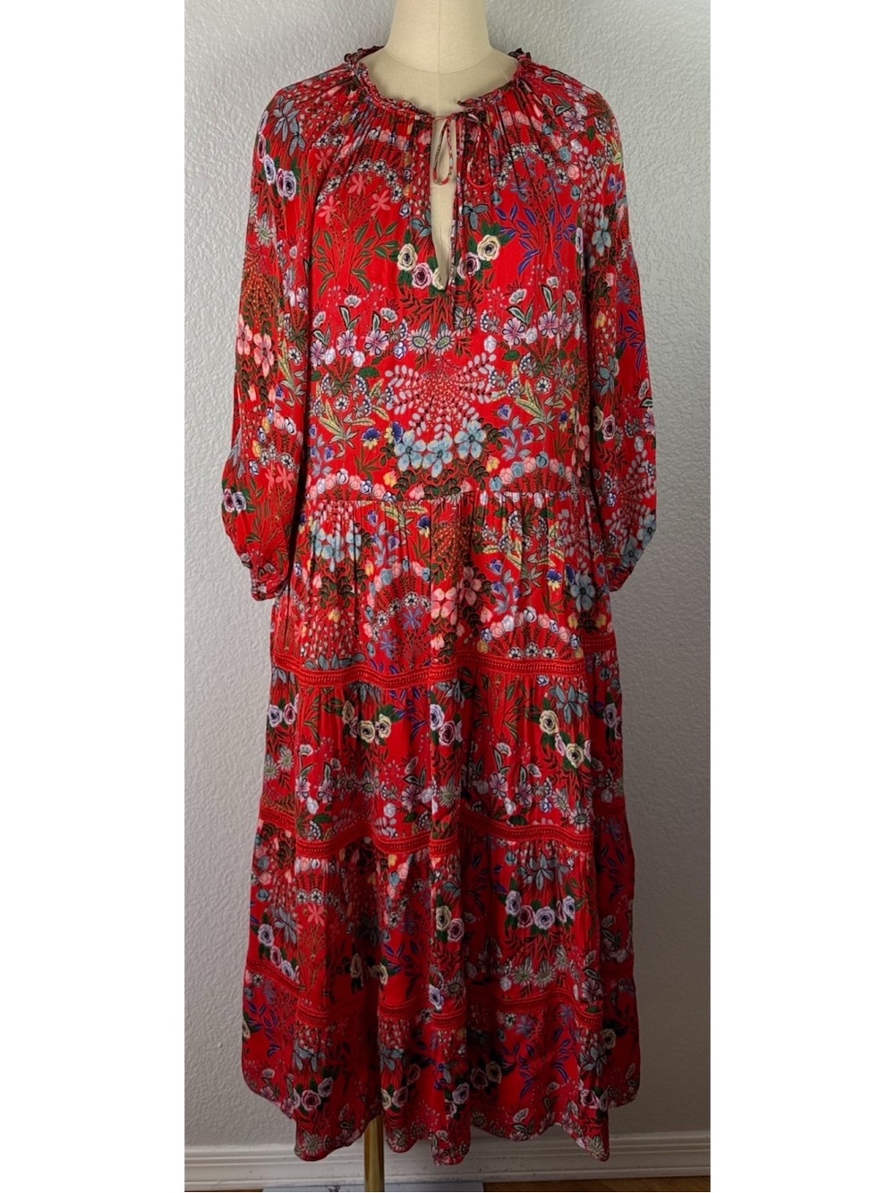Alice + Olivia Layla Tiered Ruffle Midi Dress Red Floral Boho Coastal Large - Picture 4 of 16